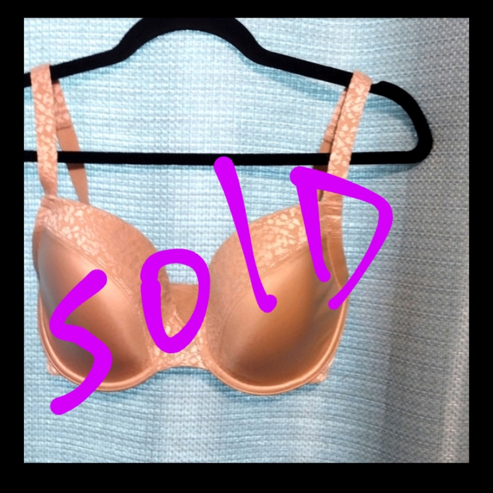 2 Le Mystere bras. Size 32G (32DDDD)